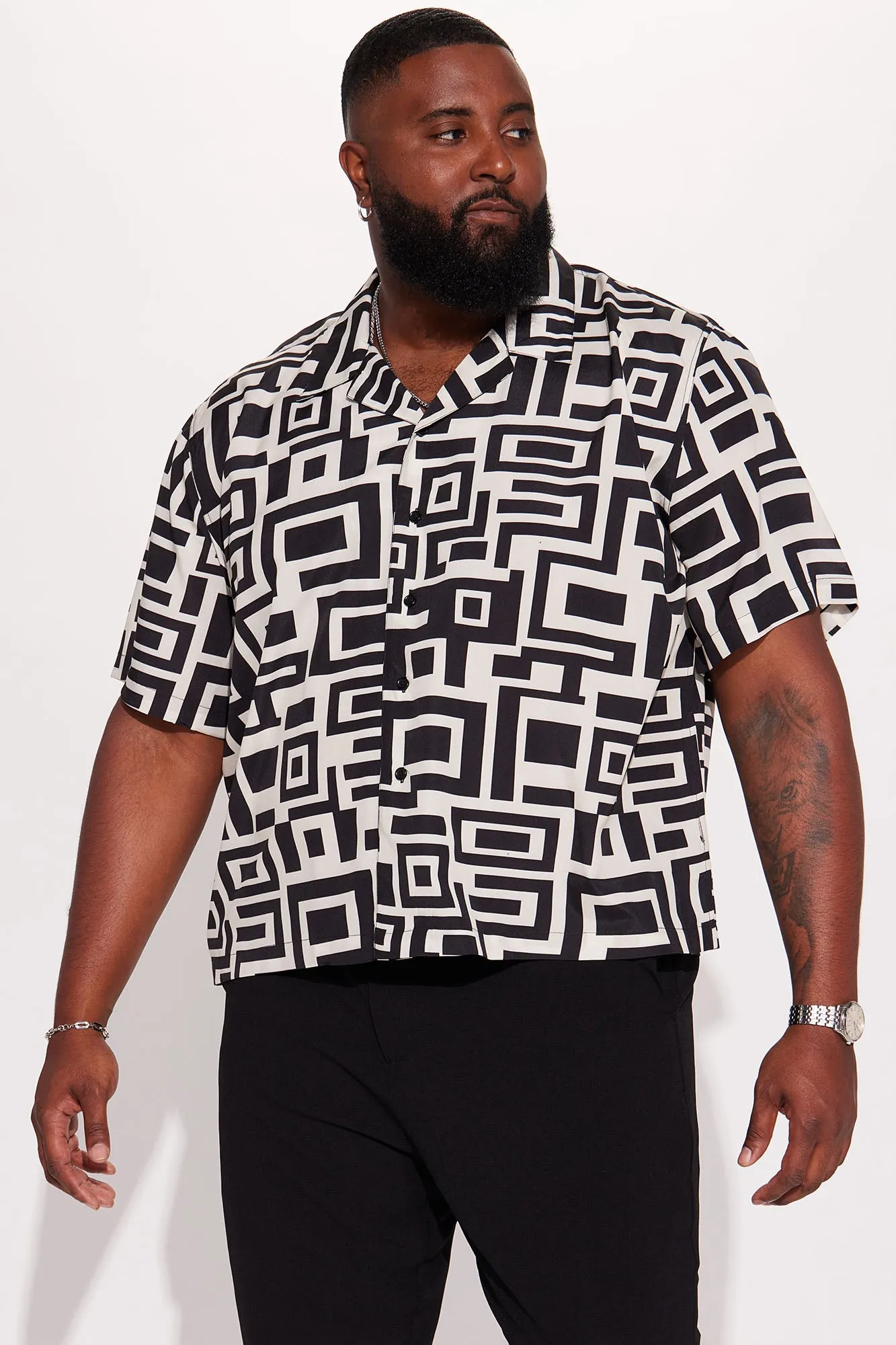 Amazed Short Sleeve Button Up - Black