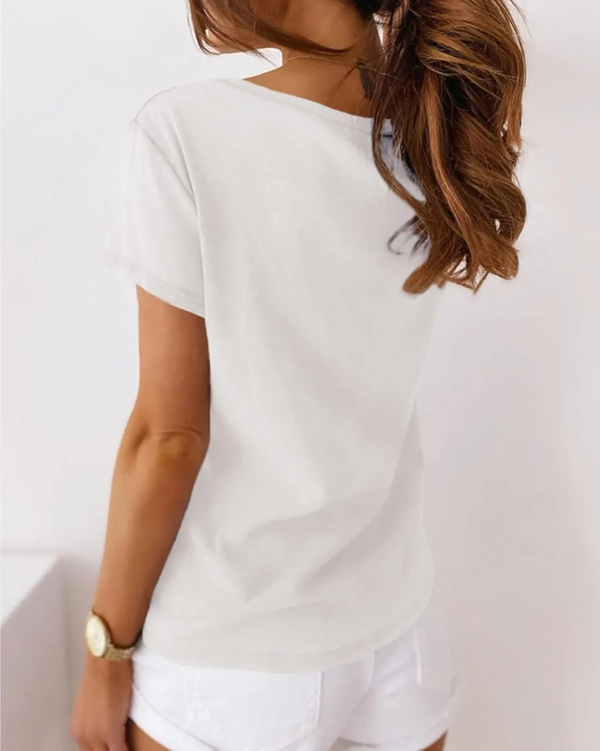 Eurivicy Women's Shirts Summer V-Neck Short Sleeve T-Shirts Casual Basic Plain Tee Tops with Pocket