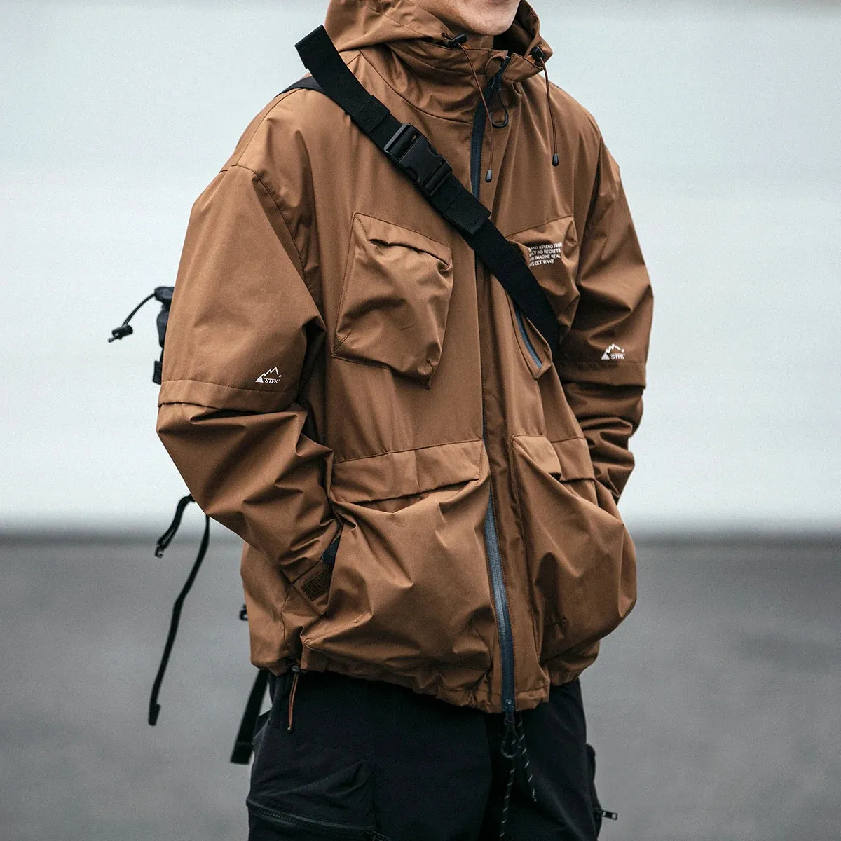 High Quality Waterproof Hooded Windbreaker for Men